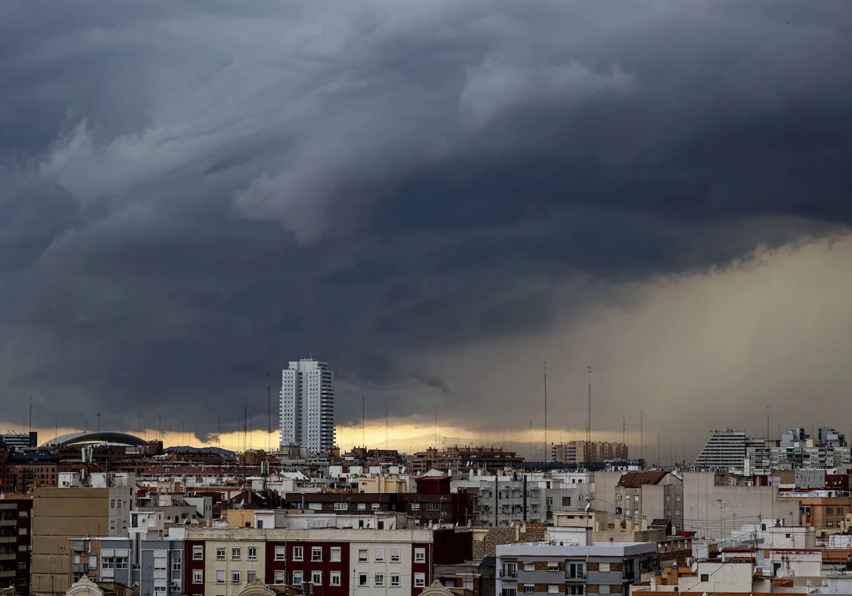 Temporal En Valencia: Alerta Máxima Por La DANA | La DANA Activa La ...